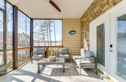Scotts House | Game Room! Boater's Base on Lookout Shoals Lake