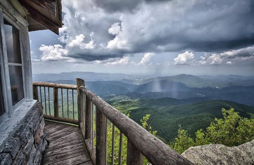 Newport House | Golfer’s Smoky Mountain Retreat!