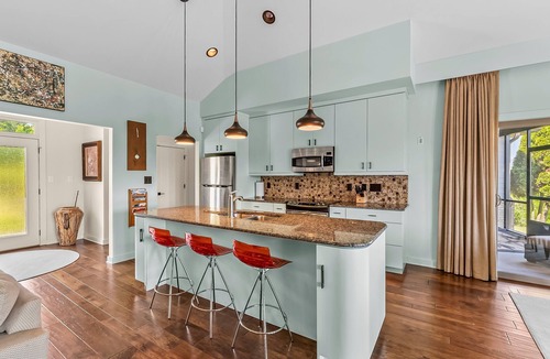Nebo House | Gorgeous Fall and Winter Mountain & Lake Views/Firepit/Boat Slip Access