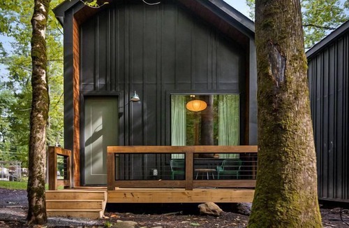 Rocky Grove Cabin | Gorgeous Getaways near Gatlinburg, Tennessee, in this Charming Cabin Rental for 2