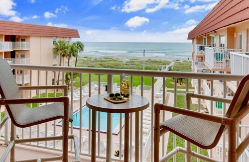 Cocoa Beach Condo | Gorgeous Oceanfront 3 Bedroom Penthouse. Stunning Balcony Views ☀️🏖️