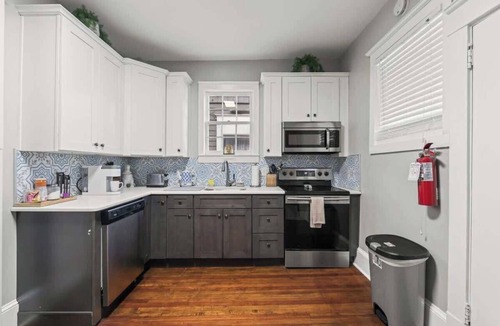 Riverside Apartment | Grand Boho | Team Joseph Ellen