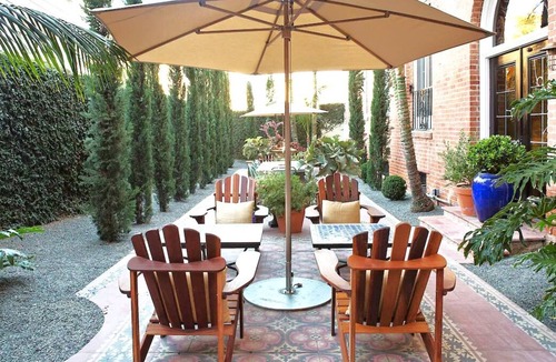 Wilshire Montana House | Grand Studio Residence King at Palihouse Santa Monica, Near Beach Green!