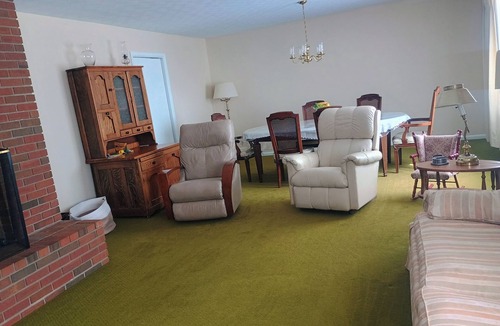 Mars Hill House | Grandma's House,Take a Step Back in Time, Relax and Reconnect
