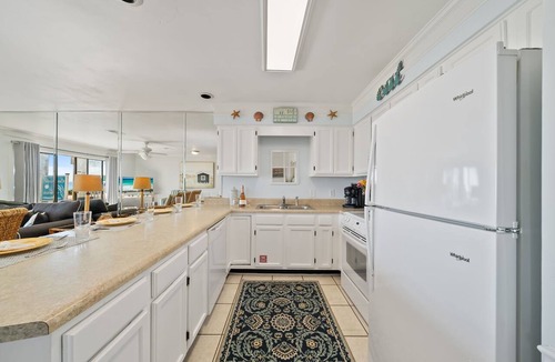 Laguna Beach Condo | Ground Floor Beachfront Condo with Gulf Views
