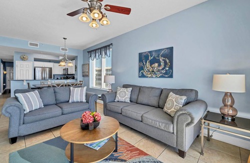 Fort Walton Beach Condo | Gulf-front corner unit. 5th floor. Beach service during season!