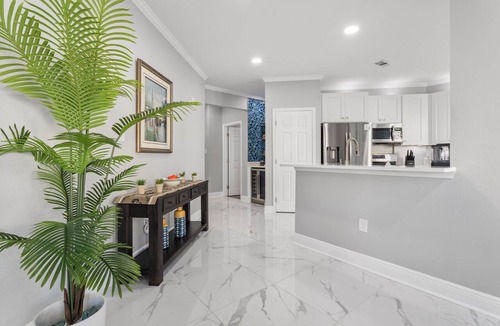 Gulfport Condo | Gulfport-Biloxi Retreat ★ 3BR ★ 2 Pools ★ Hot Tub ★ PS5 ★ Xbox ★ Arcade ★ Clean