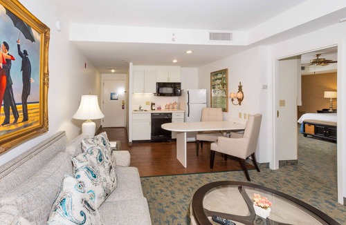 Fernandina Beach Hotel | Hampton Inn and Suites Amelia Island Historic Harbor Front