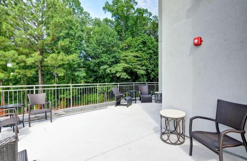 Town Center Hotel | Hampton Inn Atlanta Kennesaw