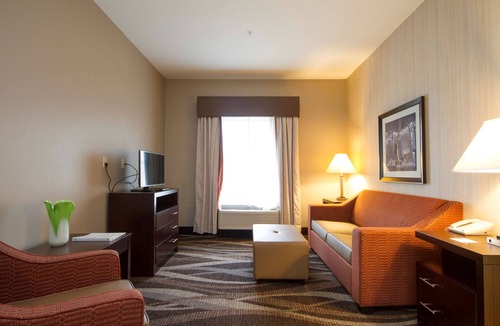 Marshall Hotel | Hampton Inn Marshall