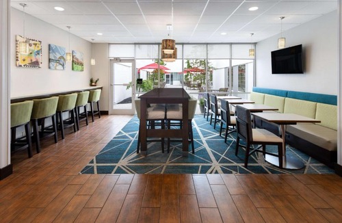 Hershey Hotel | Hampton Inn & Suites Hershey