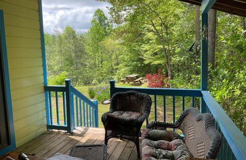 Cosby Ski Chalet | Hancock Hills Smoky Mountain Retreat CosbyTN