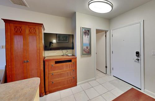 Lenox Park Apartment | Harbour Beach Resort 105