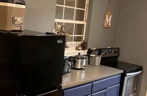 Northside House | Have a comfortable and cozy stay at the blue house!