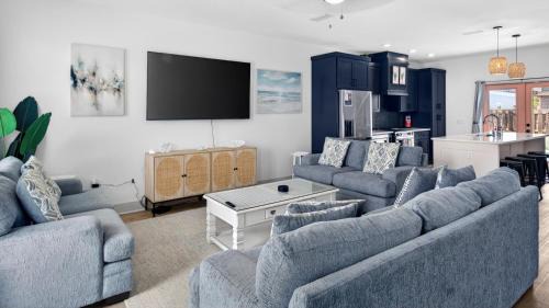 Sunnyside House | Heated Pool! 4BR Pool Home, Sleeps 15, Game Room & Minutes to 30A & Pier Park
