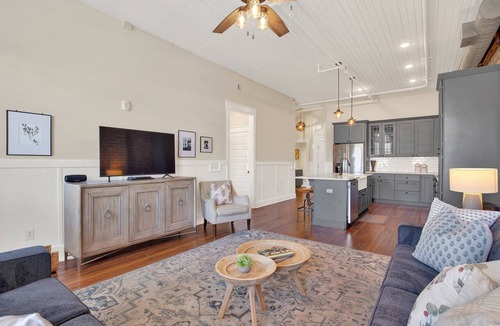 Yamacraw Village Apartment | Heated Pool Access | 5*Clean | Flex Cancelation