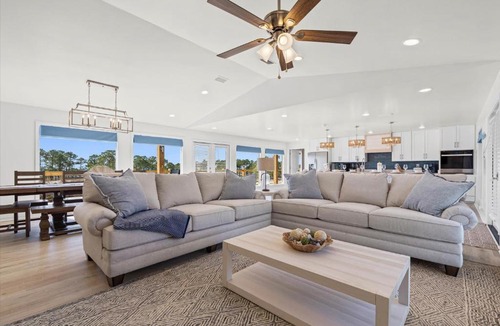 Dauphin Island Apartment | High Point Hideaway on the Sand Dunes - Unit 1