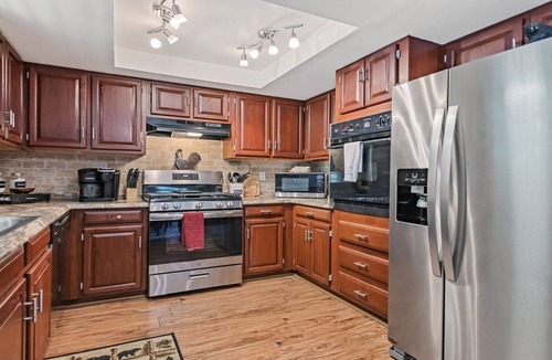 Maggie Valley Cabin | Highview Retreat-Breathtaking Views, Great Location!