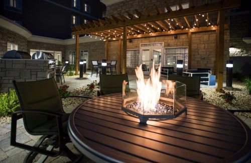 Eagan Park Hotel | Hilton Garden Inn Atlanta Airport North
