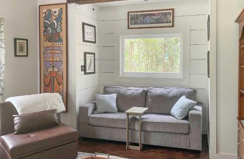 Ocean Springs House | Historic Biloxi Bay Cottage w/Beautiful View