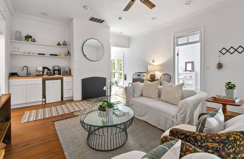 Hot Springs Apartment | Historic Magnolia Cottage - luxurious, in-town, mountain view, firepit, gardens