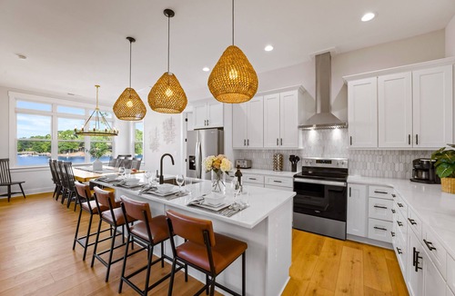 Mayhew House | Hogan Crest w/Heated Pool & Optional Boat Rental