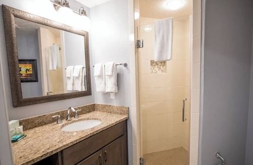 Port Canaveral Resort | Holiday Inn Cape Canaveral Beach Resort - Two-Bedroom Villa