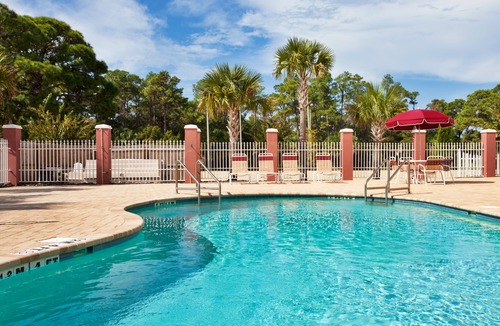Port Richey Hotel | Holiday Inn Express Hotel & Suites Port Richey, an Ihg Hotel