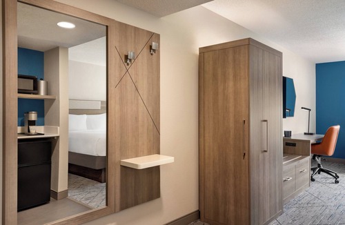Irondale Hotel | Holiday Inn Express Hotel & Suites Birmingham-Irondale(East) by IHG