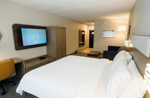 Kodak Hotel | Holiday Inn Express Hotel & Suites Kodak East - Sevierville by IHG