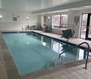 Kodak Hotel | Holiday Inn Express Hotel & Suites Kodak East-Sevierville by IHG