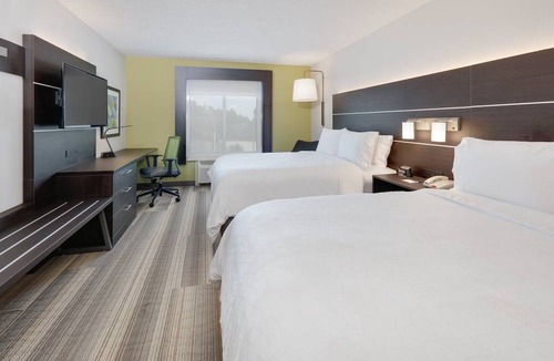 Dublin Hotel | Holiday Inn Express Hotel & Suites Dublin, an IHG Hotel