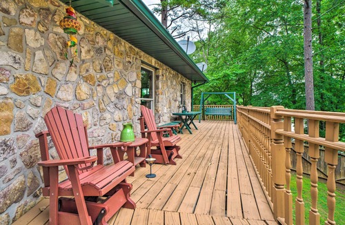 Dandridge House | Home on Douglas Lake - Fish & Kayak!