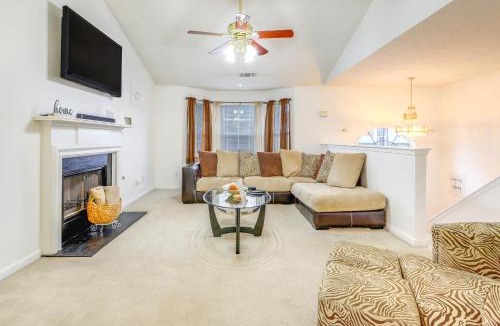 Hampton House | Home w/Large Yard in Quiet Atlanta Suburb