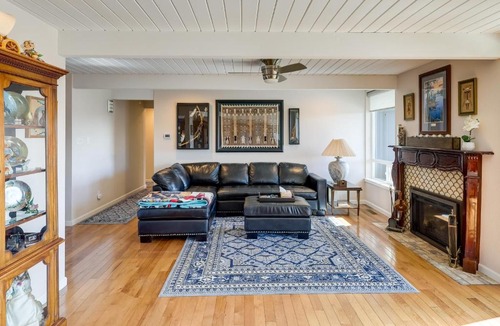 Farmington House | Home w/Views & Fire Pit, 10 Mi to Aztec Ruins!