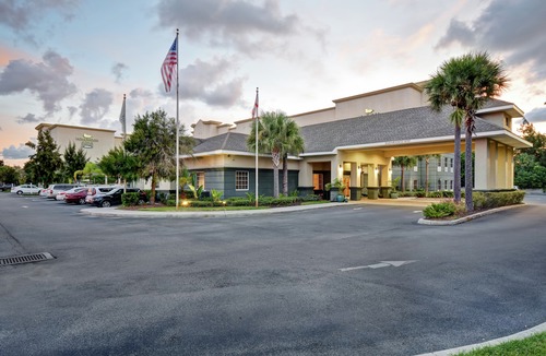 Port Richey Hotel | Homewood Suites by Hilton Tampa-Port Richey