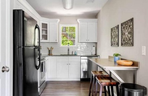 Charleston Apartment | Homey Place A Short Drive to Downtown & the Beach