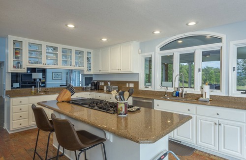 White Diamond Estates House | Hot Tub, Game Room & Pond Views + Biltmore Pass | Luxe Mountain Escape