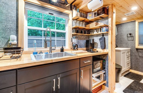 Church Street Apartment | Hot Tub & Patio: Private Couple's Escape in ATL