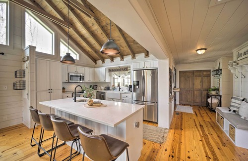 Lake Toxaway House | Ideal for Families! Lake Toxaway Getaway w/Deck