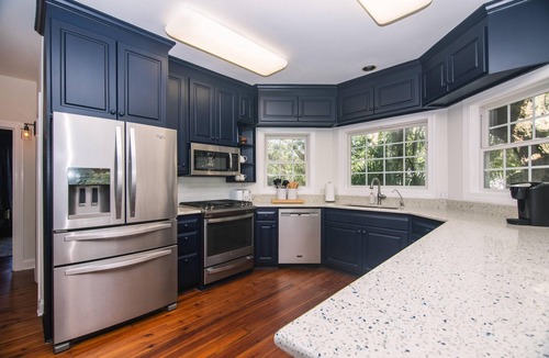 Edisto Island House | Indigo San'|Coastal 5BR Retreat|Screened Porch|Minutes to Beach Access|Golf Cart Friendly