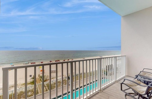 Ono Island House | Inviting Gulf-front condo In Perdido Key with waterfront pool hot tub and oceanfront balcony