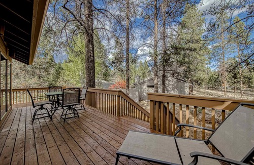 Deer Park House | Inviting Updated Sunriver Home in Great Location with Large Deck, Private Hot Tub
