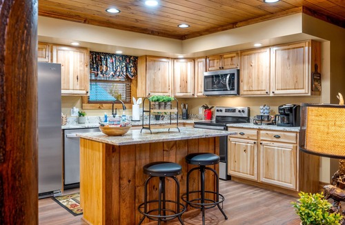 Maggie Valley Cabin | Jeep Fest Book Now!
