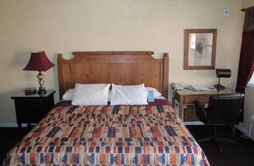 Valley Creek Run Hotel | Jonathan Creek Inn