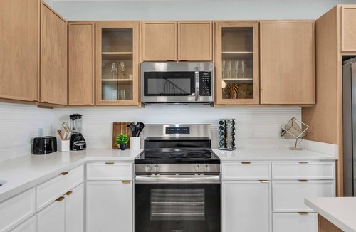 Historic Downtown Savannah House | [Kids Favourite] The Kenneth Manor: Lux & History, 6 Bed