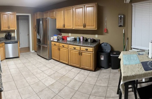 Huntcliff House | King Ensuite Retreat | Private Pool Game Room