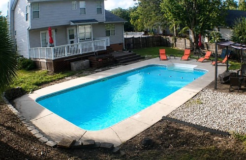 Huntcliff House | King Ensuite Retreat | Private Pool Game Room