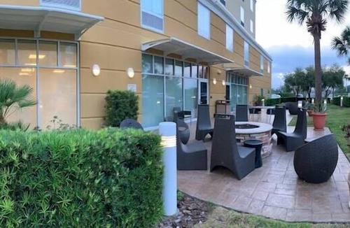 Altamonte Springs Apartment | King Room Near You Fit Gyms ORL