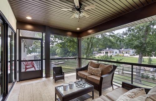 Mayhew House | King Suite, Kayaks, Lake, Luxury Magazine Featured